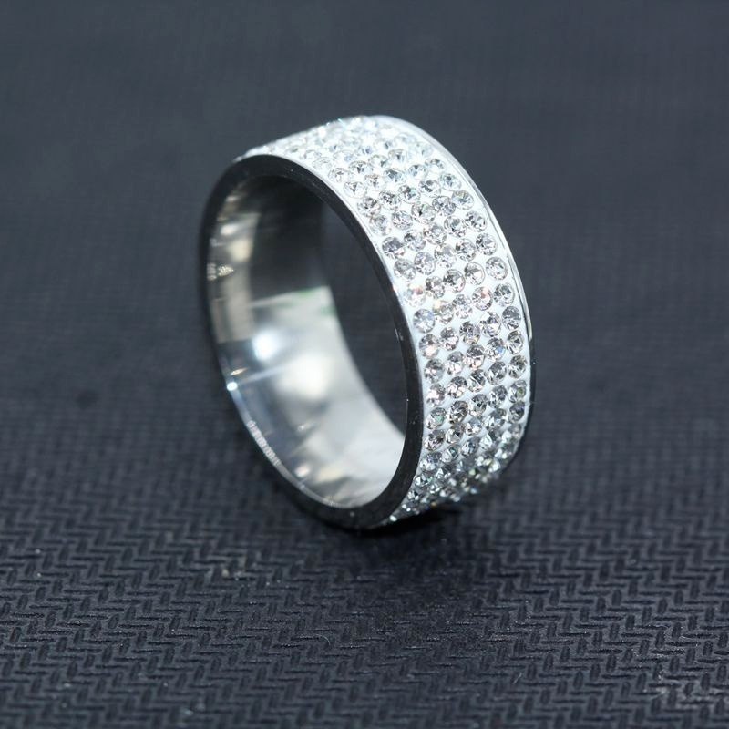 Auravanta™ Classic Diamond Ring
