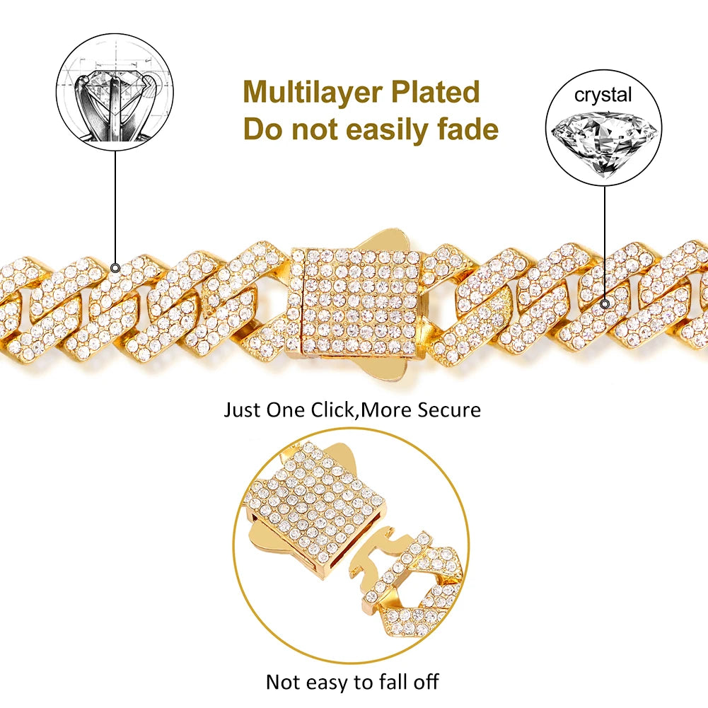 Auravanta™ Iced Cuban Chain Moissanite