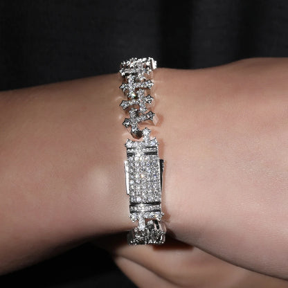 Auravanta™ Iced Cross Bracelet