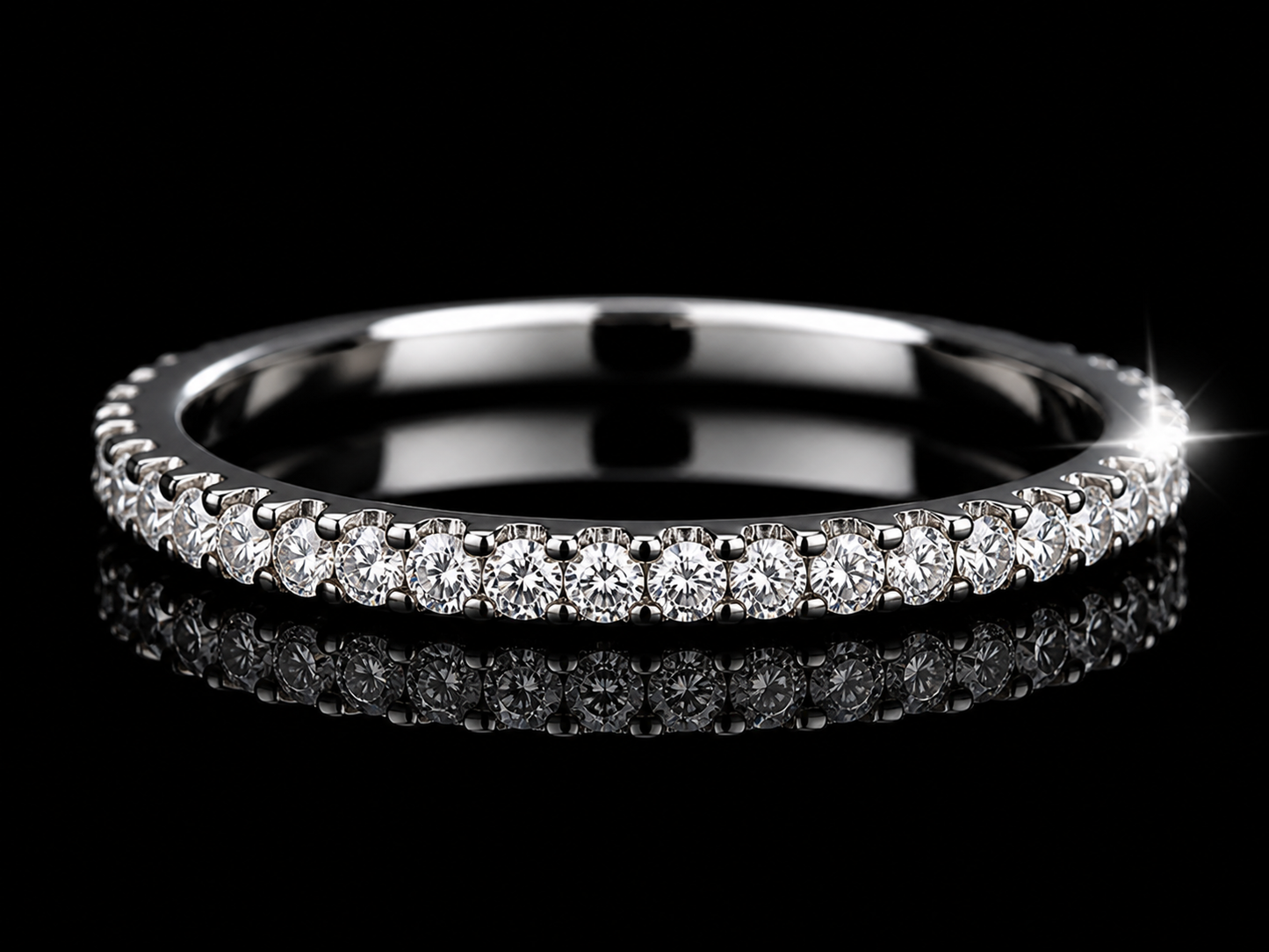 Auravanta™ Diamond-Tested Moissanite Ring